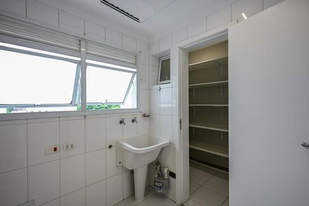 Apartamento à venda com 108m², 3 quartos e 2 vagasÁrea de Serviço 