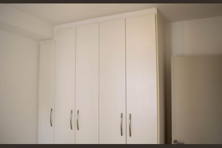 Apartamento à venda com 92m², 3 quartos e 2 vagasQuarto 2