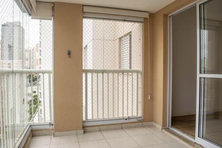 Apartamento à venda com 92m², 3 quartos e 2 vagasVaranda