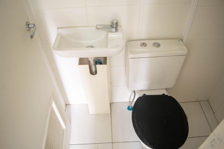 Apartamento à venda com 92m², 3 quartos e 2 vagasBanheiro da empregada