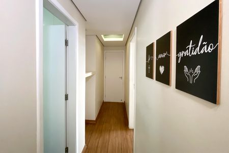 Apartamento à venda com 110m², 4 quartos e 2 vagas Apartamento à venda com 110m², 4 quartos e 2 vagasCorredor