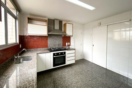 Apartamento à venda com 110m², 4 quartos e 2 vagas Apartamento à venda com 110m², 4 quartos e 2 vagasCozinha