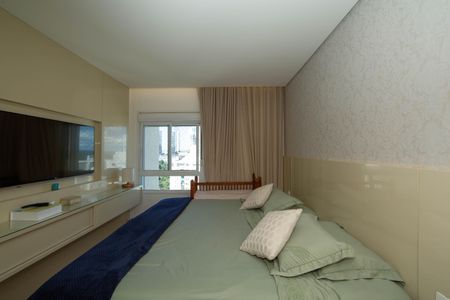 Apartamento à venda com 126m², 3 quartos e 3 vagas Apartamento à venda com 126m², 3 quartos e 3 vagasQUARTO1