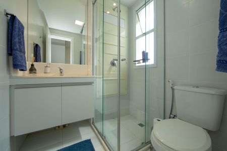 Apartamento à venda com 126m², 3 quartos e 3 vagas Apartamento à venda com 126m², 3 quartos e 3 vagasBANHEIRO3