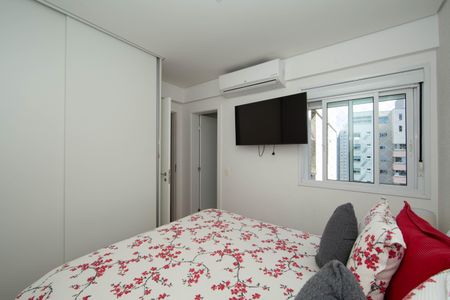 Apartamento à venda com 126m², 3 quartos e 3 vagas Apartamento à venda com 126m², 3 quartos e 3 vagasQUARTO2
