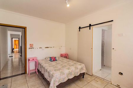 Casa para alugar com 400m², 4 quartos e 2 vagas Casa para alugar com 400m², 4 quartos e 2 vagasQuarto 2 - Suíte 2