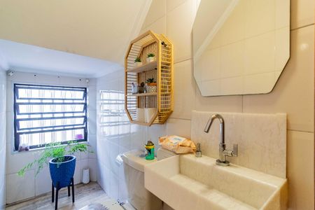 Casa para alugar com 400m², 4 quartos e 2 vagas Casa para alugar com 400m², 4 quartos e 2 vagasLavabo