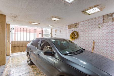 Casa à venda com 176m², 2 quartos e 2 vagas Casa à venda com 176m², 2 quartos e 2 vagasGaragem