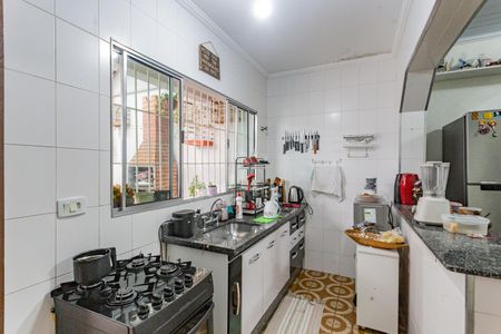Casa à venda com 176m², 2 quartos e 2 vagas Casa à venda com 176m², 2 quartos e 2 vagasCozinha