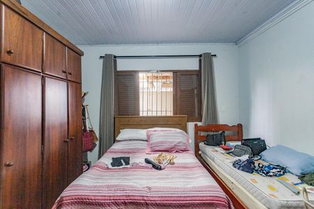 Casa à venda com 176m², 2 quartos e 2 vagas Casa à venda com 176m², 2 quartos e 2 vagasQuarto 1