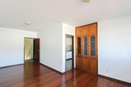 Apartamento para alugar com 98m², 3 quartos e 2 vagasSala