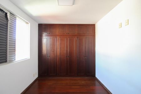 Apartamento para alugar com 98m², 3 quartos e 2 vagasSuíte