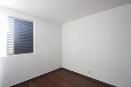 Apartamento para alugar com 98m², 3 quartos e 2 vagasQuarto 2