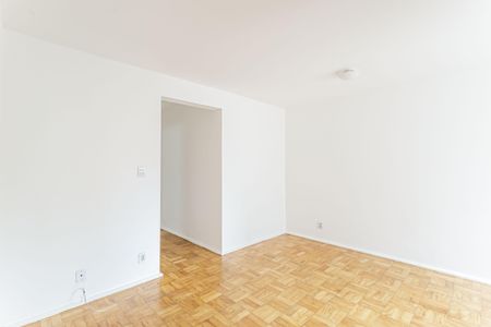 Quarto 1 de apartamento para alugar com 2 quartos, 73m² em Indianópolis, São Paulo