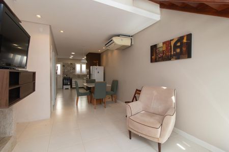 Sala de casa para alugar com 4 quartos, 150m² em Hípica, Porto Alegre