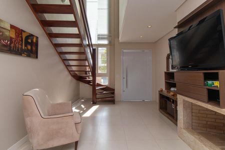 Sala de casa para alugar com 4 quartos, 150m² em Hípica, Porto Alegre