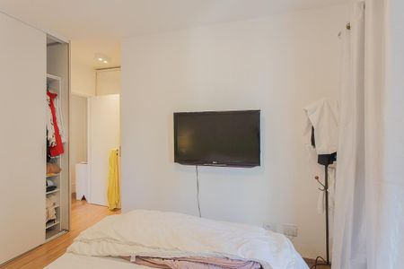 Suíte de apartamento para alugar com 2 quartos, 100m² em Pinheiros, São Paulo