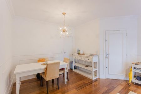 Sala de apartamento à venda com 2 quartos, 100m² em Pinheiros, São Paulo