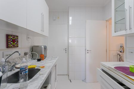 Apartamento à venda com 100m², 2 quartos e 2 vagas Apartamento à venda com 100m², 2 quartos e 2 vagasCozinha