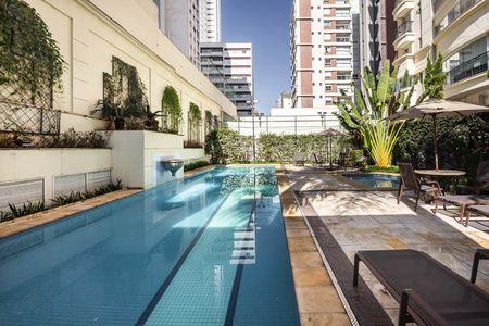 Apartamento à venda com 100m², 2 quartos e 2 vagasPiscina