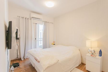 Apartamento à venda com 100m², 2 quartos e 2 vagas Apartamento à venda com 100m², 2 quartos e 2 vagasSuíte