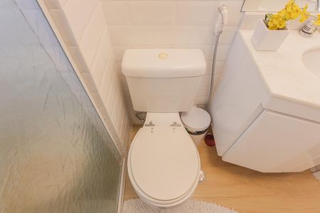 Apartamento à venda com 100m², 2 quartos e 2 vagas Apartamento à venda com 100m², 2 quartos e 2 vagasBanheiro