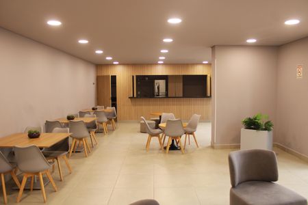 Apartamento para alugar com 31m², 1 quarto e sem vagaÁrea comum - Salão de festas