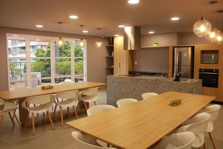 Apartamento para alugar com 31m², 1 quarto e sem vagaÁrea comum - Salão de festas