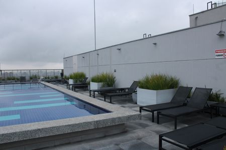 Apartamento para alugar com 31m², 1 quarto e sem vagaÁrea comum - Piscina