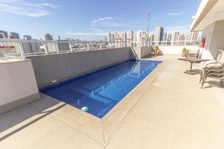 Apartamento à venda com 61m², 2 quartos e 1 vaga Apartamento à venda com 61m², 2 quartos e 1 vagaÁrea comum - Piscina