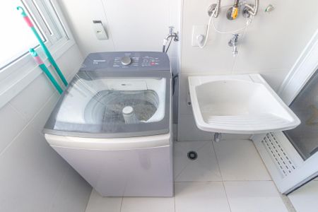 Apartamento à venda com 61m², 2 quartos e 1 vaga Apartamento à venda com 61m², 2 quartos e 1 vagaÁrea de Serviço