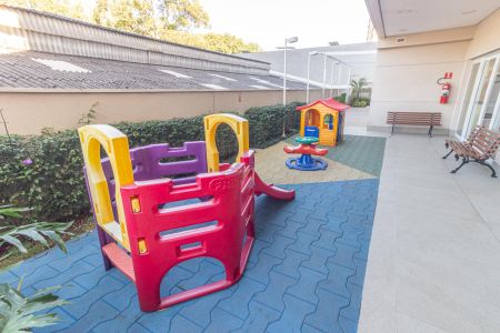 Apartamento à venda com 61m², 2 quartos e 1 vaga Apartamento à venda com 61m², 2 quartos e 1 vagaÁrea comum - Playground