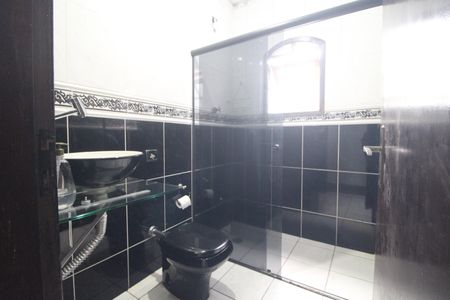 Casa à venda com 125m², 5 quartos e 2 vagasBanheiro comum