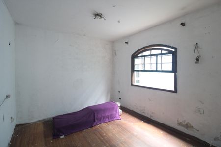 Casa à venda com 125m², 5 quartos e 2 vagasSuíte