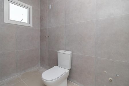 Casa à venda com 128m², 3 quartos e 1 vaga Casa à venda com 128m², 3 quartos e 1 vagaBanheiro da Suíte