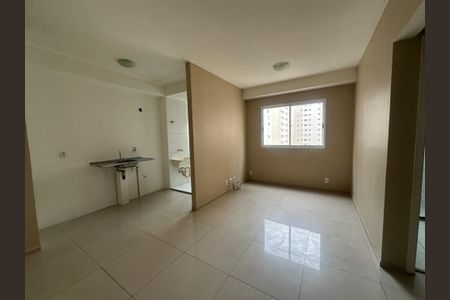 Sala de apartamento para alugar com 2 quartos, 50m² em Centro, Barueri