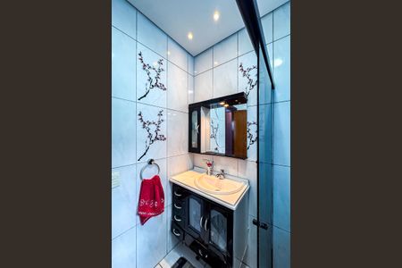 Casa à venda com 99m², 3 quartos e sem vaga Casa à venda com 99m², 3 quartos e sem vagaBanheiro