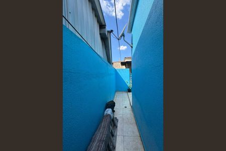 Casa à venda com 99m², 3 quartos e sem vaga Casa à venda com 99m², 3 quartos e sem vagaQuintal