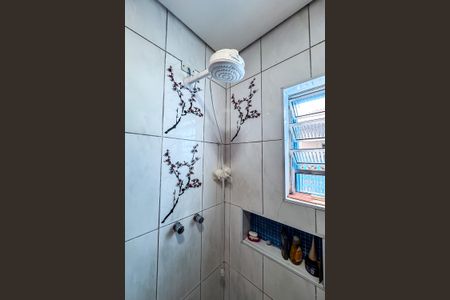 Casa à venda com 99m², 3 quartos e sem vaga Casa à venda com 99m², 3 quartos e sem vagaBanheiro