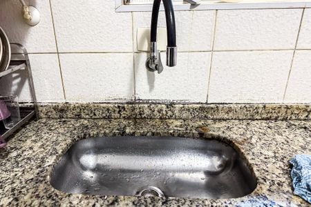 Casa à venda com 99m², 3 quartos e sem vaga Casa à venda com 99m², 3 quartos e sem vagaCozinha