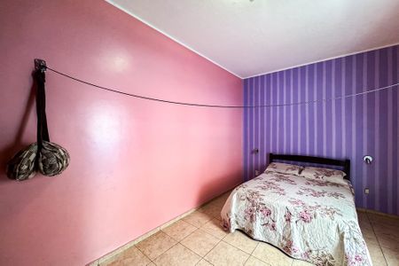 Casa à venda com 99m², 3 quartos e sem vaga Casa à venda com 99m², 3 quartos e sem vagaQuarto 1