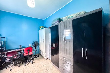 Casa à venda com 99m², 3 quartos e sem vaga Casa à venda com 99m², 3 quartos e sem vagaQuarto 2