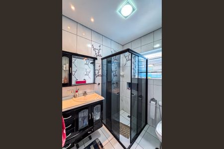 Casa à venda com 99m², 3 quartos e sem vaga Casa à venda com 99m², 3 quartos e sem vagaBanheiro