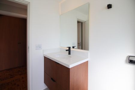 Apartamento à venda com 125m², 2 quartos e 2 vagas Apartamento à venda com 125m², 2 quartos e 2 vagasBanheiro da Suíte 2