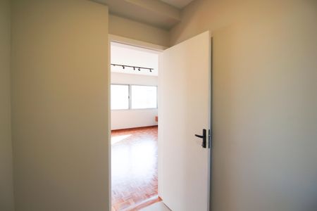Apartamento à venda com 125m², 2 quartos e 2 vagas Apartamento à venda com 125m², 2 quartos e 2 vagasQuarto - Escritório