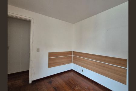 Apartamento para alugar com 198m², 4 quartos e 2 vagas