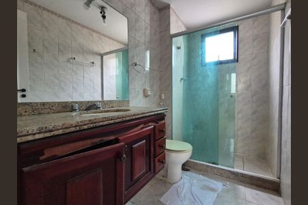 Apartamento para alugar com 198m², 4 quartos e 2 vagas