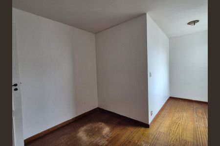 Apartamento para alugar com 198m², 4 quartos e 2 vagas