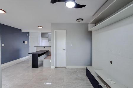 Sala de apartamento à venda com 2 quartos, 71m² em Jardim da Gloria, São Paulo