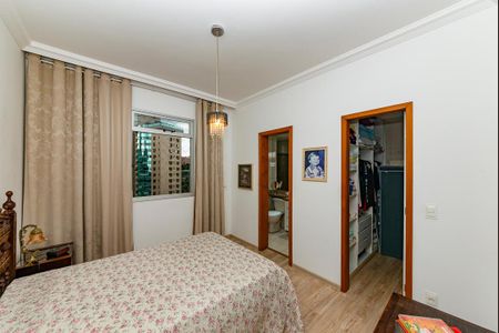 Suíte de apartamento à venda com 3 quartos, 101m² em Belvedere, Belo Horizonte